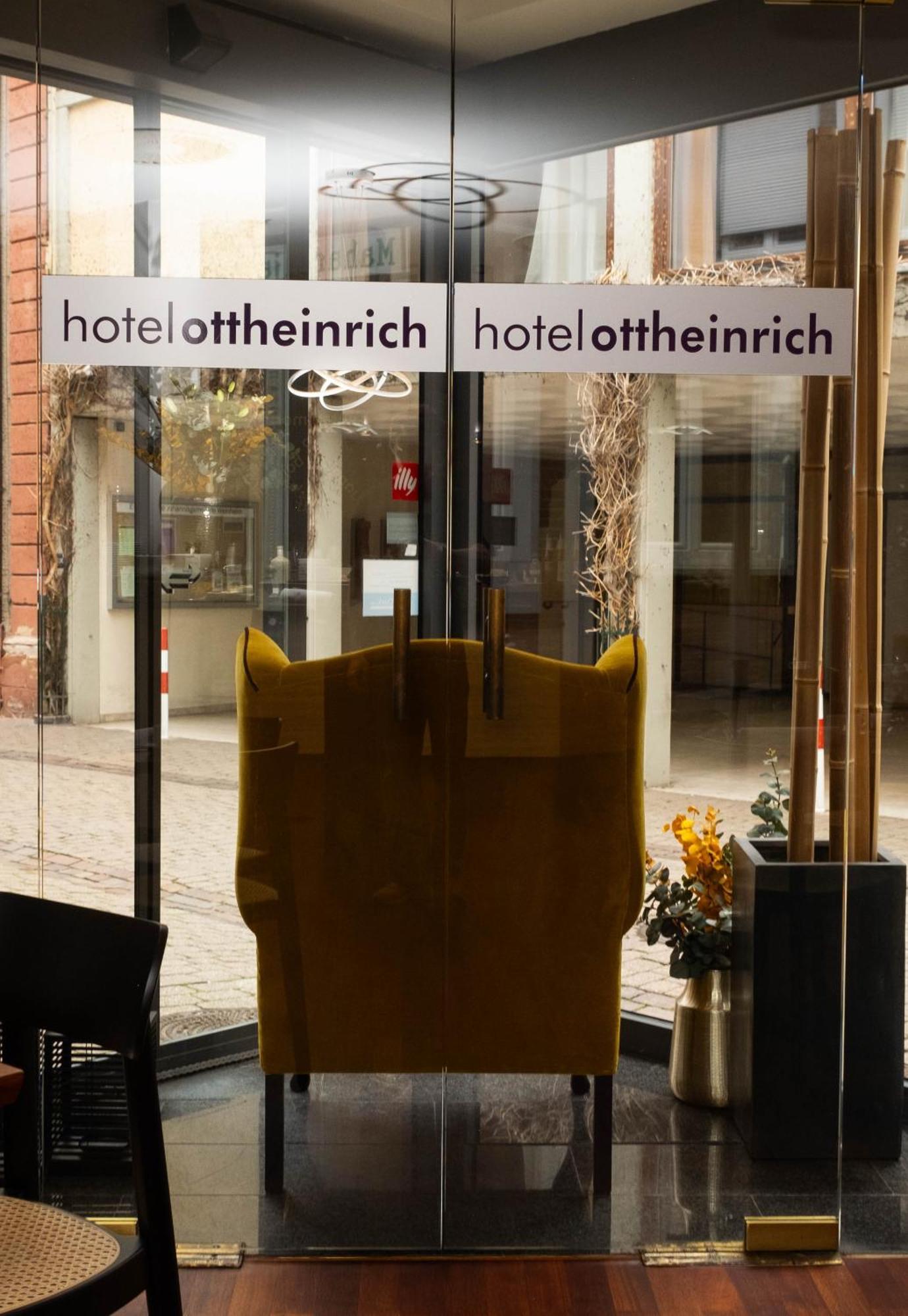 Hotel Ottheinrich ไวน์ไฮม์ ภายนอก รูปภาพ