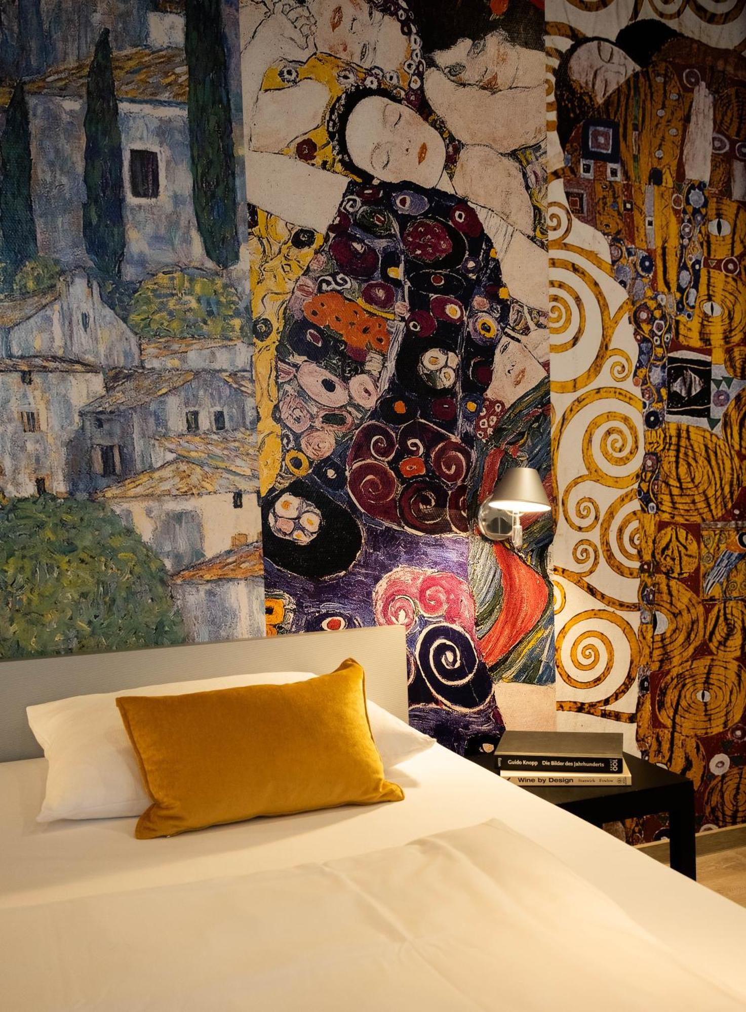 Hotel Ottheinrich ไวน์ไฮม์ ภายนอก รูปภาพ
